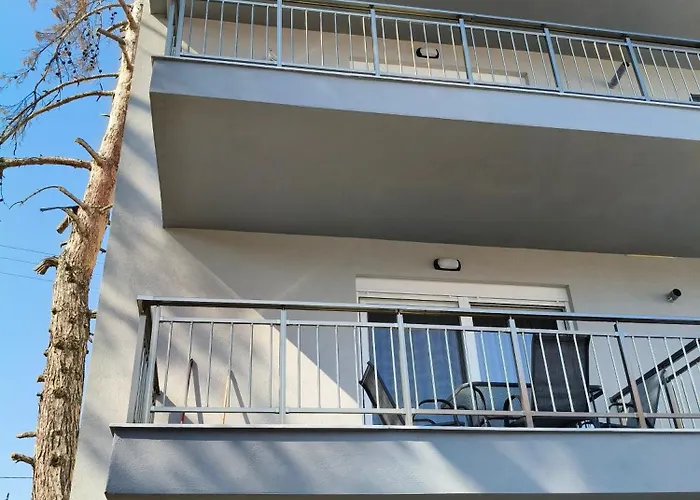 Irina's 5 Appartamento Psakoudia