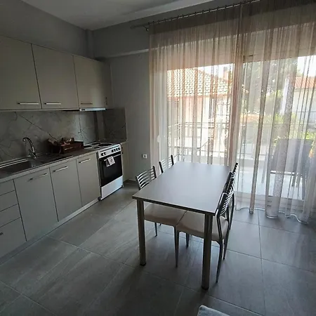 Apartment Irina's 5 *